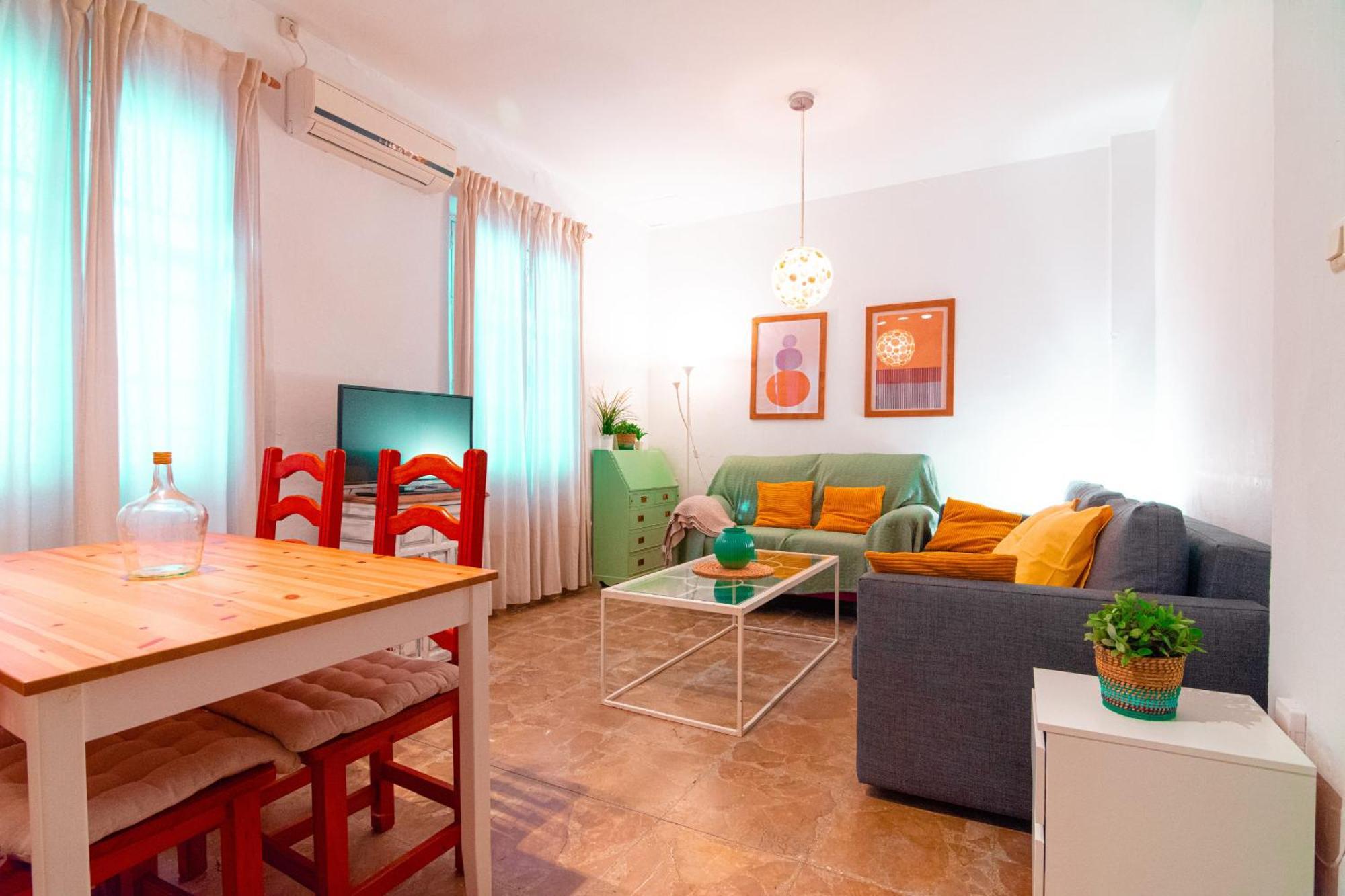 Edomus Plaza Espana Holiday home *